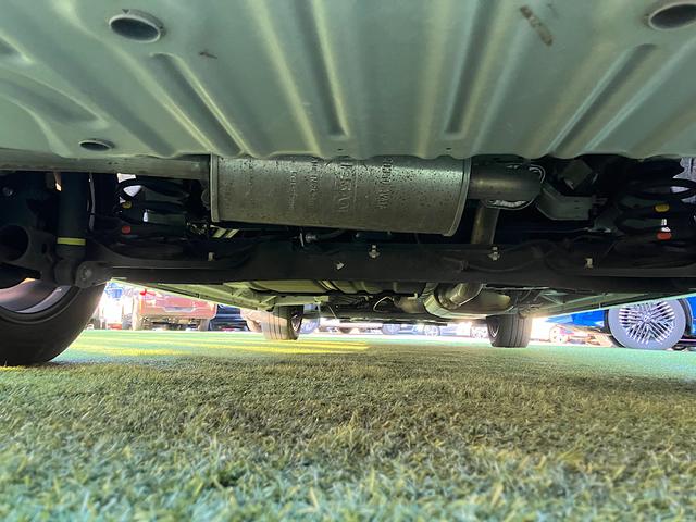 セレナ ハイウェイスターＶ　防水シート　純正メモリーナビ　純正前後ドライブレコーダー　プロパイロット　スマートルームミラー　アラウンドビューモニター　ＥＴＣ　エマージェンシーブレーキ（19枚目）