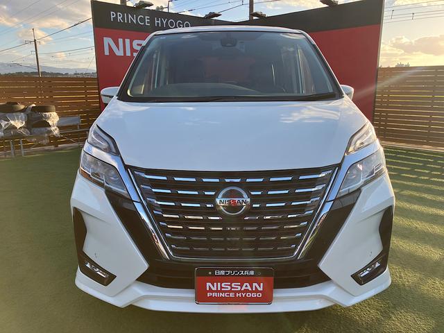 セレナ ハイウェイスターＶ　防水シート　純正メモリーナビ　純正前後ドライブレコーダー　プロパイロット　スマートルームミラー　アラウンドビューモニター　ＥＴＣ　エマージェンシーブレーキ（32枚目）