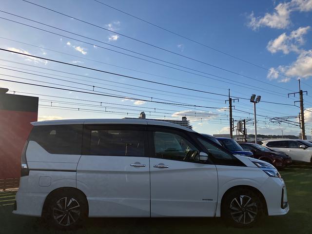 セレナ ハイウェイスターＶ　防水シート　純正メモリーナビ　純正前後ドライブレコーダー　プロパイロット　スマートルームミラー　アラウンドビューモニター　ＥＴＣ　エマージェンシーブレーキ（50枚目）