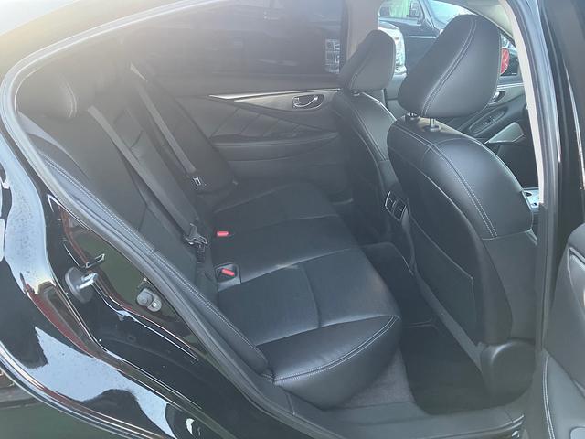 スカイライン GT タイプSP 純正ナビ 本革シート BOSE サンルーフ クルーズコントロール エマージェンシーブレーキ アラウンドビューモニター シートヒーター(9枚目)