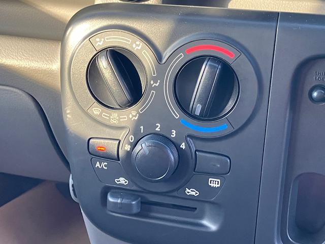 ＮＶ１００クリッパーバン ＤＸ　５ＡＧＳ　純正オーディオ　イモビライザー　キーレス　パワーステアリング（16枚目）