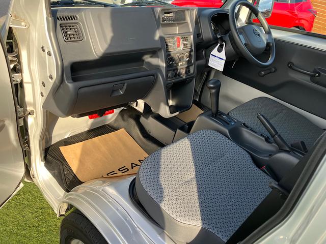 法定１２ヶ月では、国の定めた基準による点検を実施します☆基本性能のチェックに加え、分解整備を行いクルマの内部の見えないところまでしっかり点検します！三田店の整備士にお任せください☆