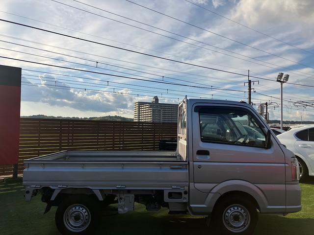 今話題のドライブレコーダーも様々なメーカーのものをご用意しております♪付けておくだけで事故が起こった際の証拠動画として役立つことも♪