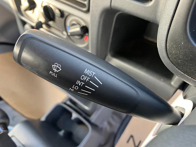 車に詳しい整備士も在籍しており、整備士ご指名で来店されるお客様も♪もちろんアドバイスもさせていただきます☆日産プリンスの整備士に、お車のことはお任せください！！