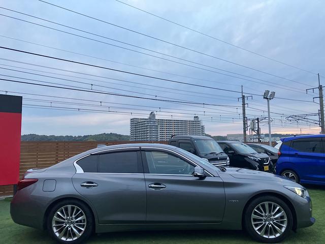 陽がたくさん入るショールームです☆アフターケアの点検時も気持ちのいいスペースで、コーヒーを飲みながらゆっくりお待ちいただけます♪