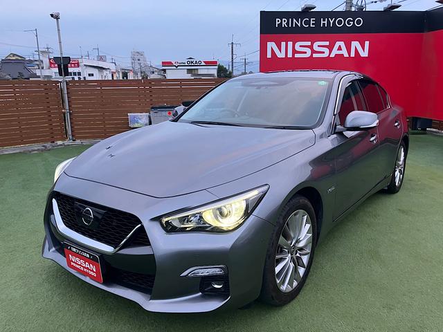 営業９名・整備士１１名の大型店舗です☆チームワークを大事に、日々営業をしております♪