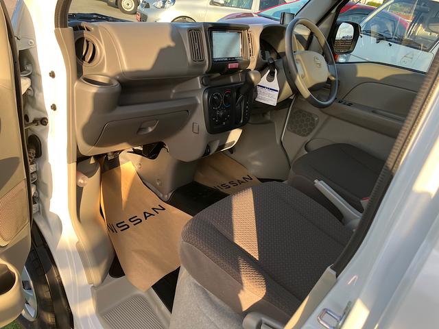 法定１２ヶ月では、国の定めた基準による点検を実施します☆基本性能のチェックに加え、分解整備を行いクルマの内部の見えないところまでしっかり点検します！三田店の整備士にお任せください☆