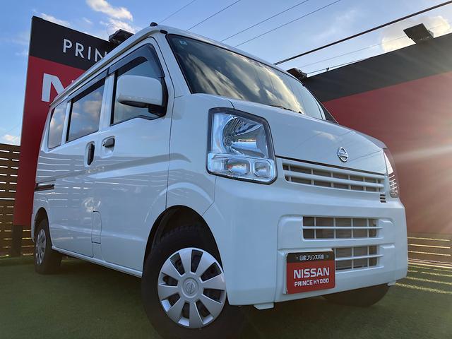 今話題のドライブレコーダーも様々なメーカーのものをご用意しております♪付けておくだけで事故が起こった際の証拠動画として役立つことも♪