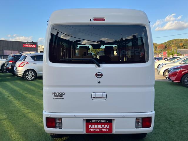 感染症対策として、スタッフのマスク着用、消毒、換気、検温等の実施を行っております。お客様のお手に触れる所は消毒を徹底しております！！ご安心してご来店くださいませ☆