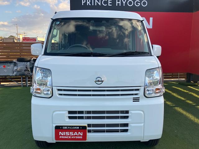 新車施設・中古車施設ともに、パーテーションをご用意しております！飛沫防止対策バッチリです！！