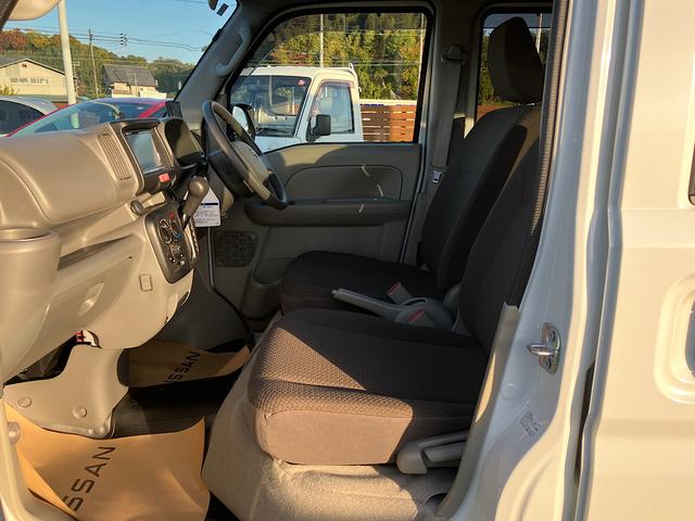 営業９名・整備士１１名の大型店舗です☆チームワークを大事に、日々営業をしております♪