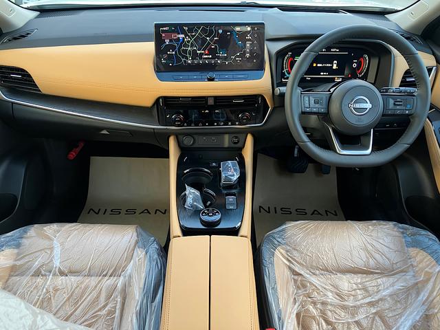 エクストレイル G e-4ORCE 純正メーカーナビ プロパイロット2.0 サンルーフ ナッパレザー BOSEスピーカー ステアリングヒーター シートヒーター クリアランスソナー アラウンドビューモニター(7枚目)