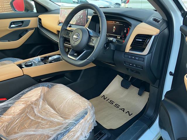 エクストレイル G e-4ORCE 純正メーカーナビ プロパイロット2.0 サンルーフ ナッパレザー BOSEスピーカー ステアリングヒーター シートヒーター クリアランスソナー アラウンドビューモニター(8枚目)