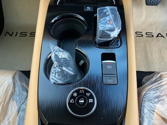 エクストレイル G e-4ORCE 純正メーカーナビ プロパイロット2.0 サンルーフ ナッパレザー BOSEスピーカー ステアリングヒーター シートヒーター クリアランスソナー アラウンドビューモニター(16枚目)