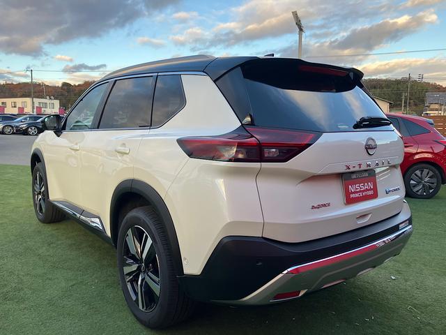 エクストレイル G e-4ORCE 純正メーカーナビ プロパイロット2.0 サンルーフ ナッパレザー BOSEスピーカー ステアリングヒーター シートヒーター クリアランスソナー アラウンドビューモニター(31枚目)