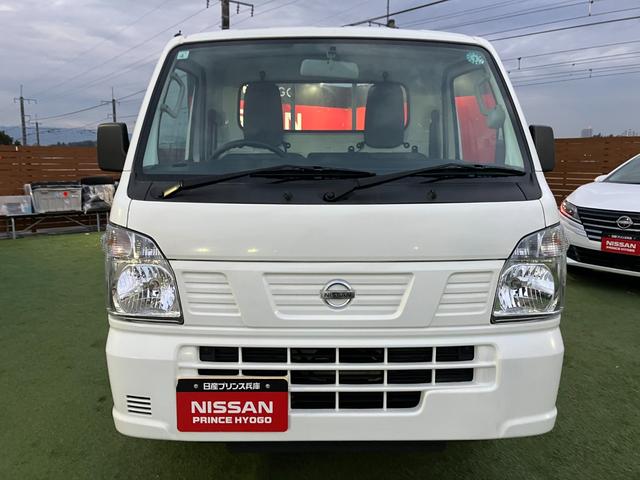 NT100クリッパートラック DX 社外メモリーナビ Bluetooth接続 ETC アイドリングストップ Wエアバック オートライト 横滑り防止 ABS(23枚目)