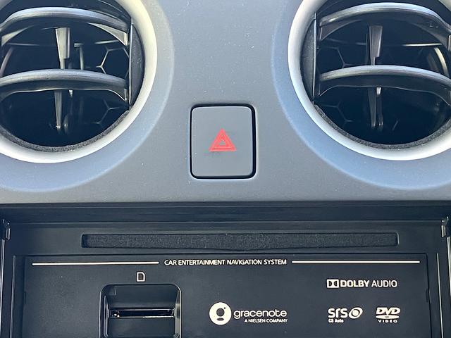 ノート Ｘ　純正メモリーナビ　アラウンドビューモニター　エマージェンシーブレーキ　クリアランスソナー　アイドリングストップ　スマートルームミラー（66枚目）