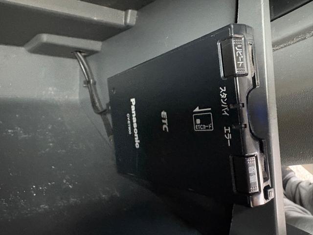 タント カスタムＶセレクション　走行９万ｋｍ台　地デジＴＶ　ナビ　スマートキー２個　ＥＴＣ　オートエアコン　タイミングチェーン車　左リアスライドドア　タイヤ２３年製造　車検整備付（10枚目）