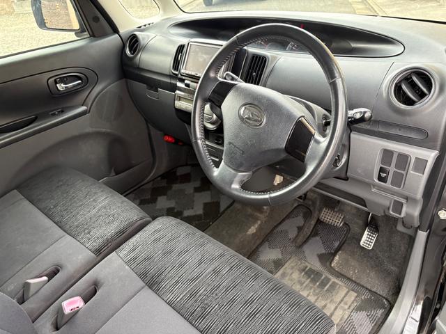 タント カスタムＶセレクション　走行９万ｋｍ台　地デジＴＶ　ナビ　スマートキー２個　ＥＴＣ　オートエアコン　タイミングチェーン車　左リアスライドドア　タイヤ２３年製造　車検整備付（13枚目）