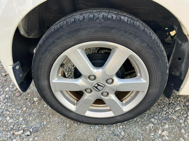 N-ONE プレミアム・Lパッケージ タイミングチェーン 純正ナビ・フルセグTV・バックモニター スマートキー プッシュスタート 純正14インチアルミ HIDヘッドライト 革調シートカバー ステアリングスイッチ アイドリングストップ(19枚目)