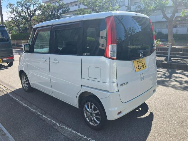 ルークス Ｅ　タイミングチェーン　車検Ｒ８年９月２９日まで　社外ナビ・フルセグＴＶ　デジタルインナーミラー　スマートキー２個　プッシュスタート　ＬＥＤヘッドライト　社外１３インチアルミ　電動格納ミラー（6枚目）