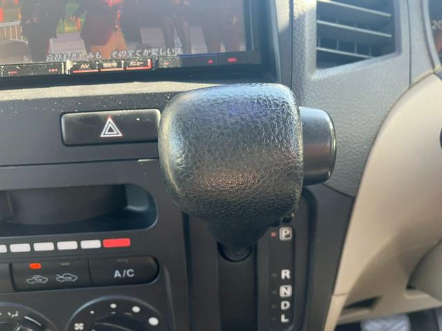 ルークス Ｅ　タイミングチェーン　車検Ｒ８年９月２９日まで　社外ナビ・フルセグＴＶ　デジタルインナーミラー　スマートキー２個　プッシュスタート　ＬＥＤヘッドライト　社外１３インチアルミ　電動格納ミラー（13枚目）