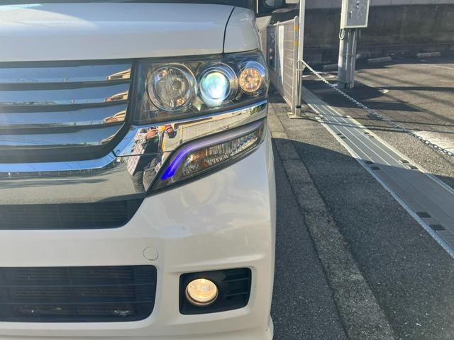 Ｎ－ＢＯＸカスタム Ｇ・Ｌパッケージ　タイミングチェーン　社外ナビ・フルセグＴＶ・Ｂｌｕｅｔｏｏｔｈ　左側パワースライドドア　ＥＴＣ　プッシュスタート　スマートキー　純正１４インチアルミ　ＨＩＤヘッドライト　ウインカー付電動格納ミラー（24枚目）