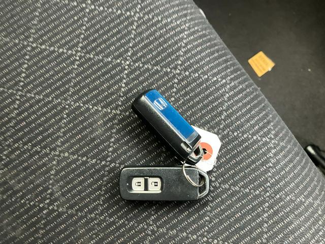 N-ONE プレミアム ツアラー ターボ タイミングチェーン 純正ナビ・ワンセグTV・Bluetooth・バックモニター ドライブレコーダー ETC クルーズコントロール スマートキー2個 プッシュスタート 純正15インチアルミ(24枚目)