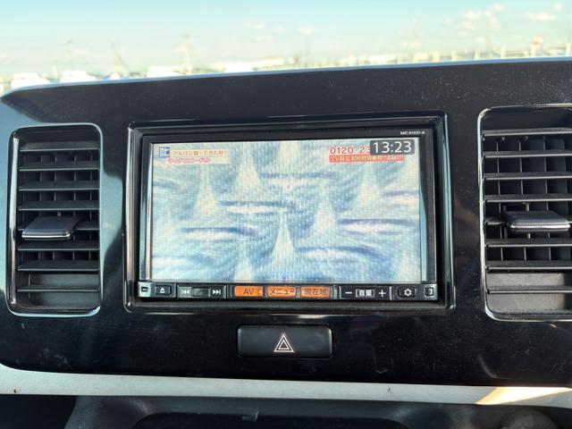 モコ Ｘ　純正ナビ　地デジＴＶ　Ｂｌｕｅｔｏｏｔｈ　ビルトインＥＴＣ　オートエアコン　スマートキー２個　プッシュスタート　タイミングチェーン車　車検令和８年１１月２３日まで　純正１４インチ２４年製造タイヤ（8枚目）