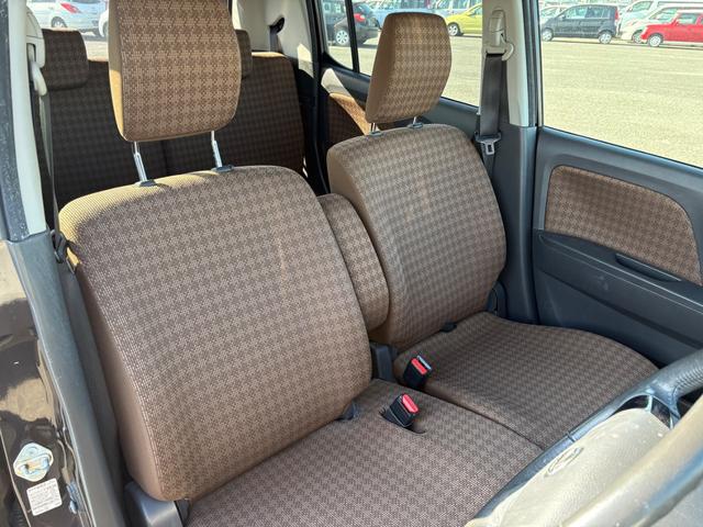 モコ Ｘ　純正ナビ　地デジＴＶ　Ｂｌｕｅｔｏｏｔｈ　ビルトインＥＴＣ　オートエアコン　スマートキー２個　プッシュスタート　タイミングチェーン車　車検令和８年１１月２３日まで　純正１４インチ２４年製造タイヤ（17枚目）