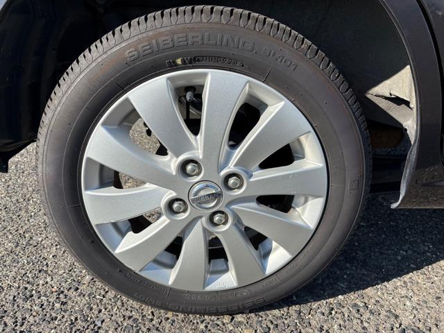 モコ Ｘ　純正ナビ　地デジＴＶ　Ｂｌｕｅｔｏｏｔｈ　ビルトインＥＴＣ　オートエアコン　スマートキー２個　プッシュスタート　タイミングチェーン車　車検令和８年１１月２３日まで　純正１４インチ２４年製造タイヤ（21枚目）