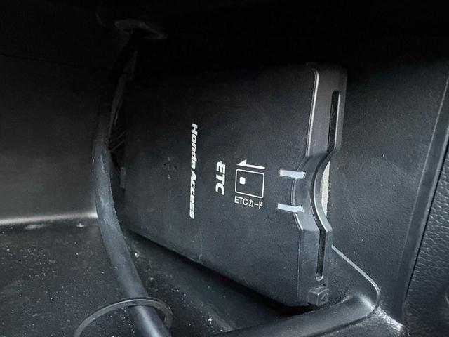 Ｎ－ＯＮＥ プレミアム　ツアラー・Ｌパッケージ　ターボ　ＬＭＳＰＯＲＴ１５インチアルミ２３年製造タイヤ　タイミングチェーン車　ナビ　地デジ　バックカメラ　ＥＴＣ　オートエアコン　スマートキー２個　車検整備付（23枚目）