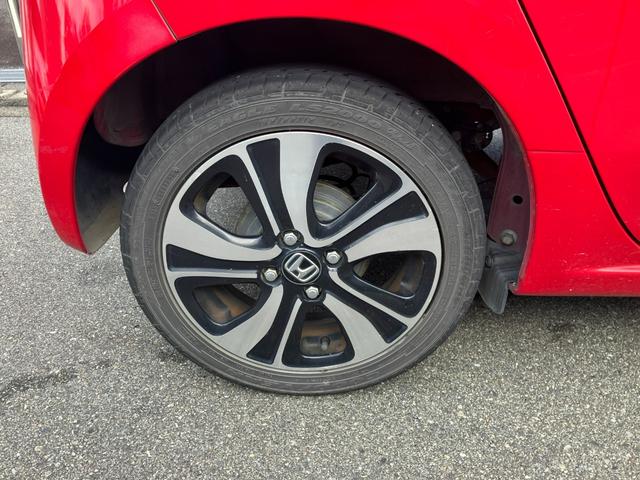 Ｎ－ＯＮＥ プレミアム　ツアラー　ターボ　タイミングチェーン　純正ナビ・ワンセグＴＶ・Ｂｌｕｅｔｏｏｔｈ　バックモニター　クルーズコントロール　ＣＴＢＡ　ＥＴＣ　純正１５インチアルミ　スマートキー２個　プッシュスタート　ＨＩＤヘッド（19枚目）