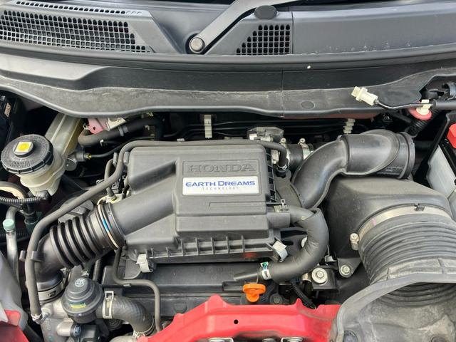 Ｎ－ＯＮＥ プレミアム　ツアラー　ターボ　タイミングチェーン　純正ナビ・ワンセグＴＶ・Ｂｌｕｅｔｏｏｔｈ　バックモニター　クルーズコントロール　ＣＴＢＡ　ＥＴＣ　純正１５インチアルミ　スマートキー２個　プッシュスタート　ＨＩＤヘッド（20枚目）