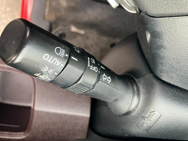 Ｎ－ＯＮＥ プレミアム　ツアラー　ターボ　タイミングチェーン　純正ナビ・ワンセグＴＶ・Ｂｌｕｅｔｏｏｔｈ　バックモニター　クルーズコントロール　ＣＴＢＡ　ＥＴＣ　純正１５インチアルミ　スマートキー２個　プッシュスタート　ＨＩＤヘッド（29枚目）