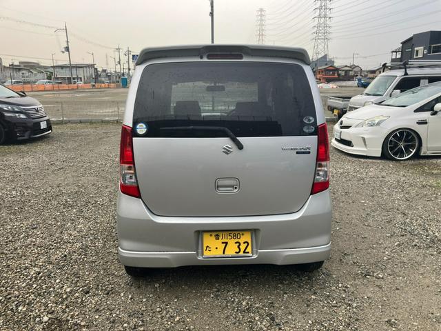 ワゴンＲ ＦＸリミテッドＩＩ　タイミングチェーン　車検Ｒ８年１０月２９日まで　走行７９４８０ｋｍ　プッシュスタート　スマートキー　純正１４インチアルミ　ウインカー付電動格納ミラー　オートエアコン（7枚目）