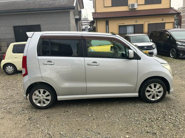 ワゴンＲ ＦＸリミテッドＩＩ　タイミングチェーン　車検Ｒ８年１０月２９日まで　走行７９４８０ｋｍ　プッシュスタート　スマートキー　純正１４インチアルミ　ウインカー付電動格納ミラー　オートエアコン（9枚目）