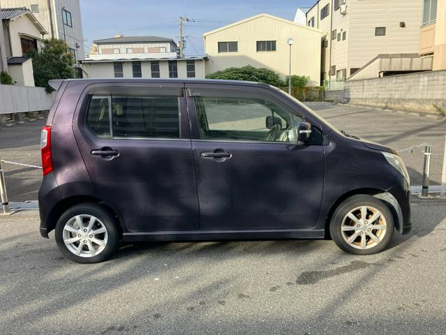 ワゴンR FXリミテッド タイミングチェーン 社外ナビ・フルセグTV・Bluetooth プッシュスタート スマートキー HIDヘッドライト 純正14インチアルミ オートライト ウインカー付電動格納ミラー オートエアコン(9枚目)