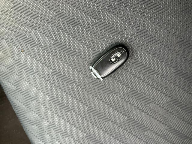 ワゴンR FXリミテッド タイミングチェーン 社外ナビ・フルセグTV・Bluetooth プッシュスタート スマートキー HIDヘッドライト 純正14インチアルミ オートライト ウインカー付電動格納ミラー オートエアコン(25枚目)