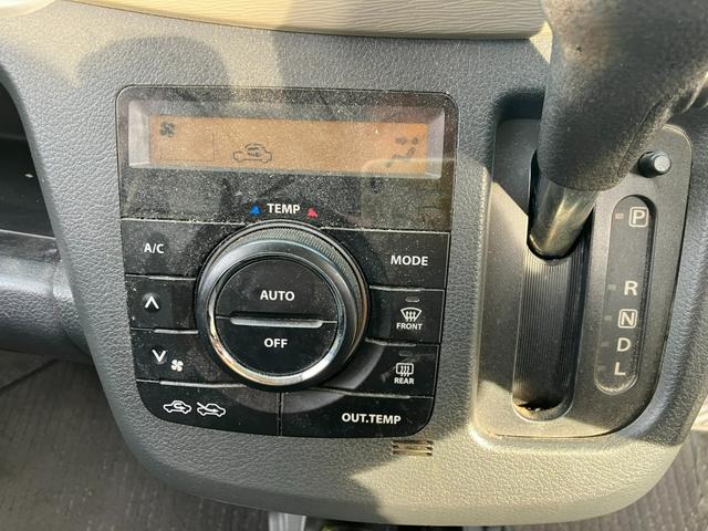 ワゴンR FXリミテッド タイミングチェーン 社外ナビ・フルセグTV・Bluetooth プッシュスタート スマートキー HIDヘッドライト 純正14インチアルミ オートライト ウインカー付電動格納ミラー オートエアコン(26枚目)