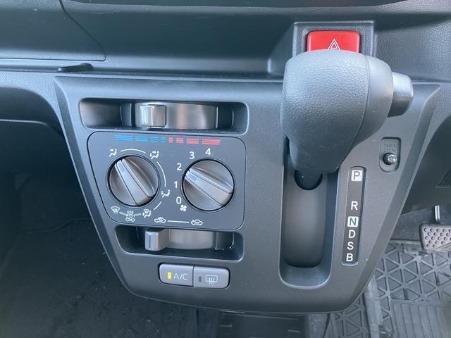 ミライース L SAIII スマアシ3・アイドリングストップ・マニュアルエアコン・ハロゲンヘッドライト・デジタルメーター・コーナーセンサー・キーレス・手引き式パーキングブレーキ・オートライト・オートハイビーム(32枚目)