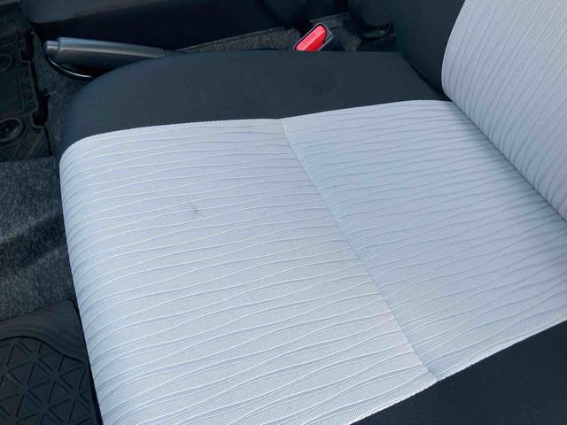 ミライース Ｌ　ＳＡＩＩＩ　スマアシ３・アイドリングストップ・マニュアルエアコン・ハロゲンヘッドライト・デジタルメーター・コーナーセンサー・キーレス・手引き式パーキングブレーキ・オートライト・オートハイビーム（32枚目）