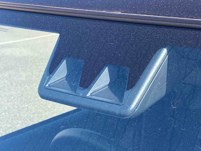 タフト Ｇ　ダーククロムベンチャー　キーフリーシステム／スカイフィールトップ／プッシュボタンエンジンスターター／アイドリングストップ／オートライト／コーナーセンサー／衝突回避支援システム／ＬＥＤヘッドライト／オートエアコン（2枚目）