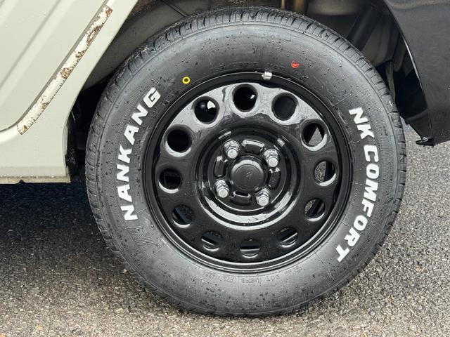 ネイキッド メモリアルエディション　バンパーブラック・ホイール塗装　新品タイヤ　ＥＴＣ　ＨＩＤ（32枚目）