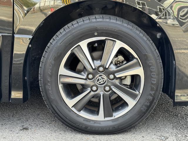 ヴォクシー ＺＳ　煌ＩＩ　１０インチナビ　フルセグＴＶ　バックモニター　雨滴除去　１２．１インチ後席モニター　両側電動スライドドア　メーター交換　交換前２７０１４ｋｍ交換後９２９２ｋｍ　合計３６３０６ｋｍ　プレミア１年保証（36枚目）