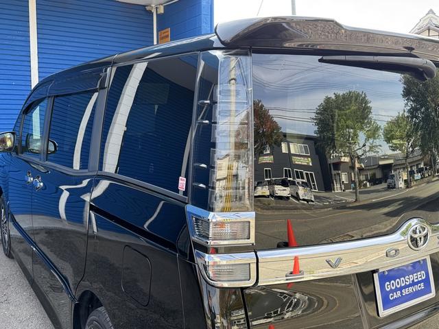 ヴォクシー ＺＳ　煌ＩＩ　１０インチナビ　フルセグＴＶ　バックモニター　雨滴除去　１２．１インチ後席モニター　両側電動スライドドア　メーター交換　交換前２７０１４ｋｍ交換後９２９２ｋｍ　合計３６３０６ｋｍ　プレミア１年保証（39枚目）