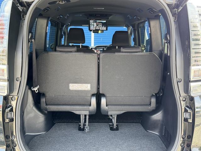 ヴォクシー ＺＳ　煌ＩＩ　１０インチナビ　フルセグＴＶ　バックモニター　雨滴除去　１２．１インチ後席モニター　両側電動スライドドア　メーター交換　交換前２７０１４ｋｍ交換後９２９２ｋｍ　合計３６３０６ｋｍ　プレミア１年保証（53枚目）