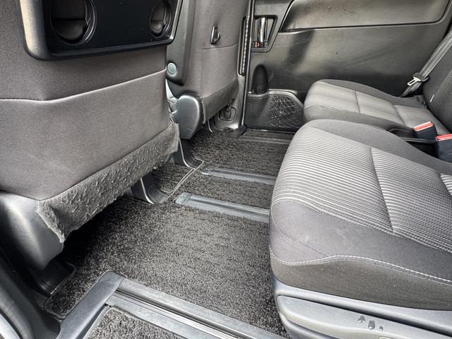 ヴォクシー ＺＳ　煌ＩＩ　１０インチナビ　フルセグＴＶ　バックモニター　雨滴除去　１２．１インチ後席モニター　両側電動スライドドア　メーター交換　交換前２７０１４ｋｍ交換後９２９２ｋｍ　合計３６３０６ｋｍ　プレミア１年保証（58枚目）