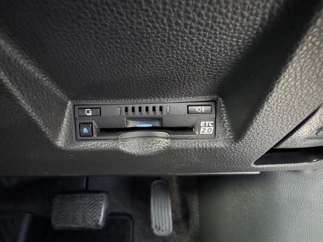 ヤリス ハイブリッドＧ　純正ナビ　フルセグＴＶ　パノラミックビューモニター　ＬＥＤヘッドライト　クルーズコントロール　ＥＴＣ２．０　セーフティセンス　ＲＳＡ　ＬＤＡ　プレミアブロンズ１年保証（25枚目）