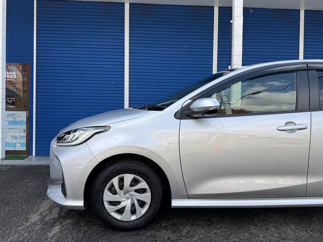 ヤリス ハイブリッドＧ　純正ナビ　フルセグＴＶ　パノラミックビューモニター　ＬＥＤヘッドライト　クルーズコントロール　ＥＴＣ２．０　セーフティセンス　ＲＳＡ　ＬＤＡ　プレミアブロンズ１年保証（33枚目）